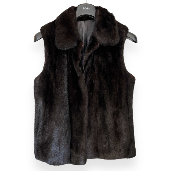 LIKE NEW Real Mink Fur Reversible Black Leather Vest - Picture 3 of 9